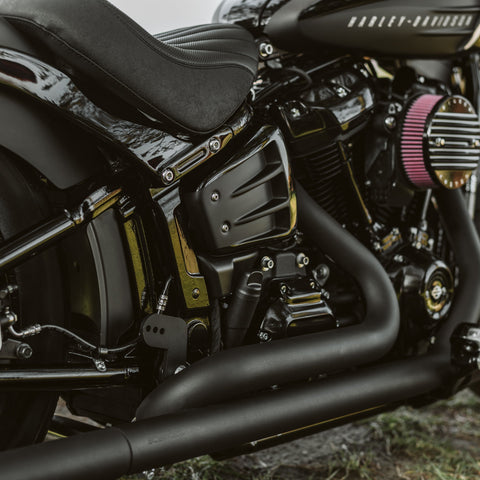 2018-2025 M8 Softail Seitenverkleidungen „Avenger“ für Stoßdämpfer ohne Vorspannungsverstellknopf