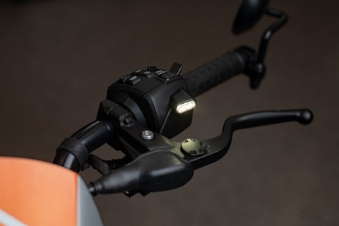 2021-spätere Sportster S Front-LED-Blinker mit Tagfahrlicht
