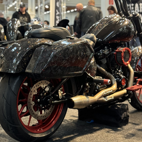 Inception Series geschmiedete Carbonfaser-Satteltaschen für HD Dyna 06–17 und Softail ab 18