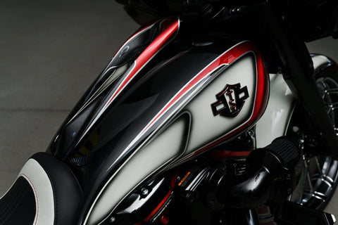 Verlängerte keltische Tankverkleidungen für Harley Davidson Touring Modelle ab 2009
