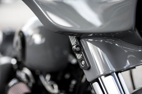 Touring 1994-2023 „Stripes“ LED-Blinker vorne