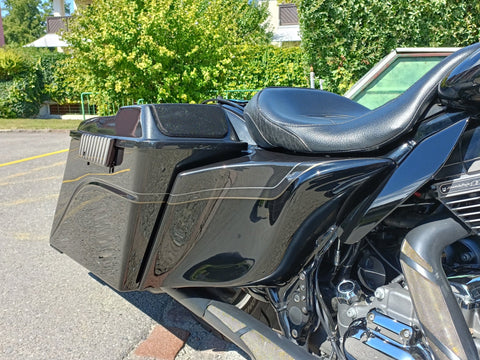 Set aus gestrecktem Kotflügel und Packtaschen Magnus für Harley Davidson Touring 2009-2013