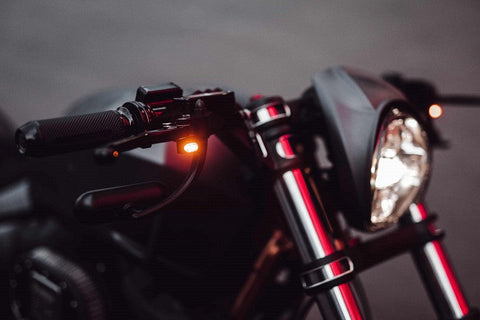Unsichtbare LED-Frontblinker mit E-Prüfzeichen für Softail Modelle ab 2018