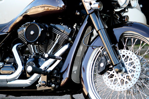 Bolt-on Kinnspoiler mit Chrom-Grill für Harley Davidson Touring Modelle 2009-2013