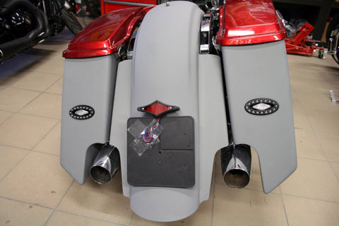 Anschraubbarer, verlängerter hinterer Schutzblech für Harley Davidson Touring Modelle von 2009 bis 2013