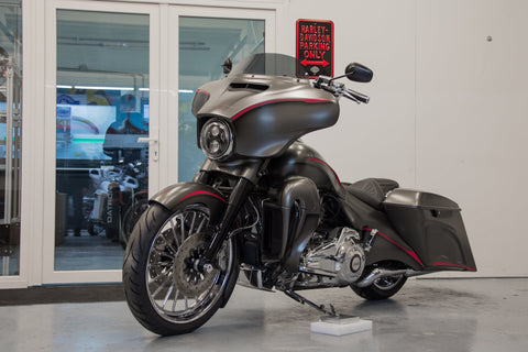 T&S Außenseitenverkleidung für Harley Davidson Touring Modelle ab 2014