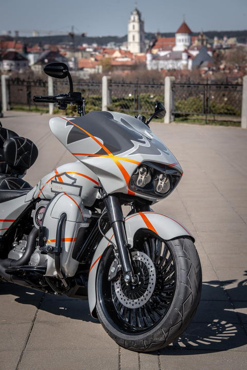 HD Pro Verkleidung für Harley Davidson Modelle ab 2014