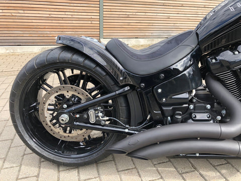 Sitzbank „Sinner“ für Harley Davidson Softail M8 Modelle