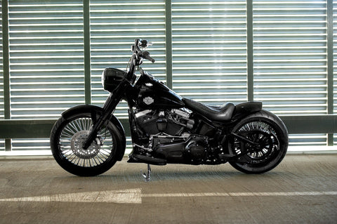 Outlaw Series kurzer Heckfender für Harley Davidson Softail Modelle 2007-2017