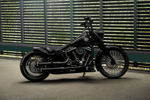 Outlaw Series kurzer Heckfender für Harley Davidson Softail Modelle 2007-2017