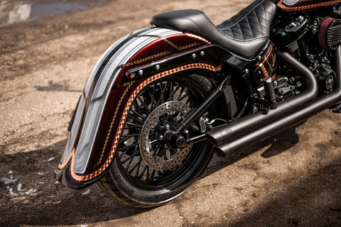 4" Stretch Softail M8 Heckfender mit Spitze 2018-2025
